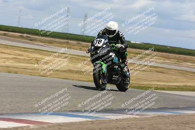 media/Apr-26-2024-TrackDaz (Fri) [[c4b677d280]]/B Group/120pm (Wheelie Bump)/